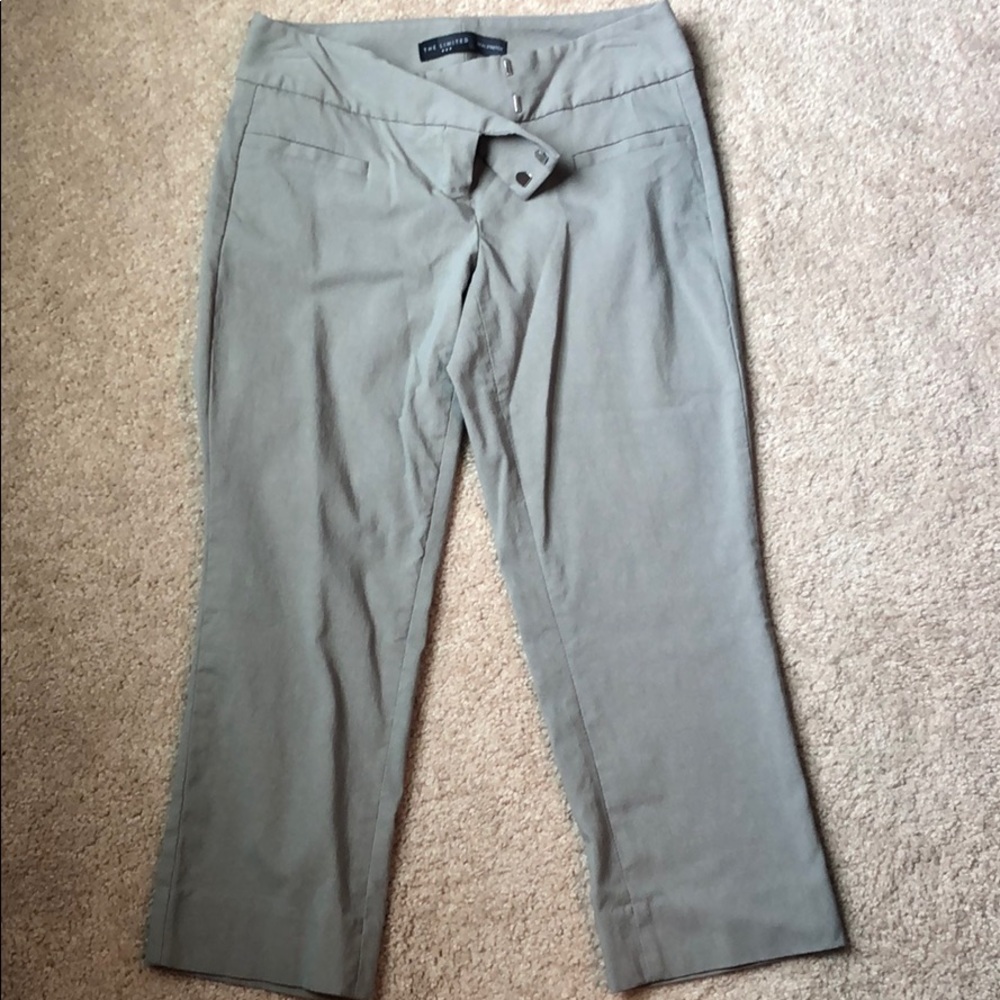 The limited crop grey pants